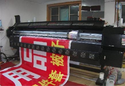 麻城喷绘广告分辨率是多少？